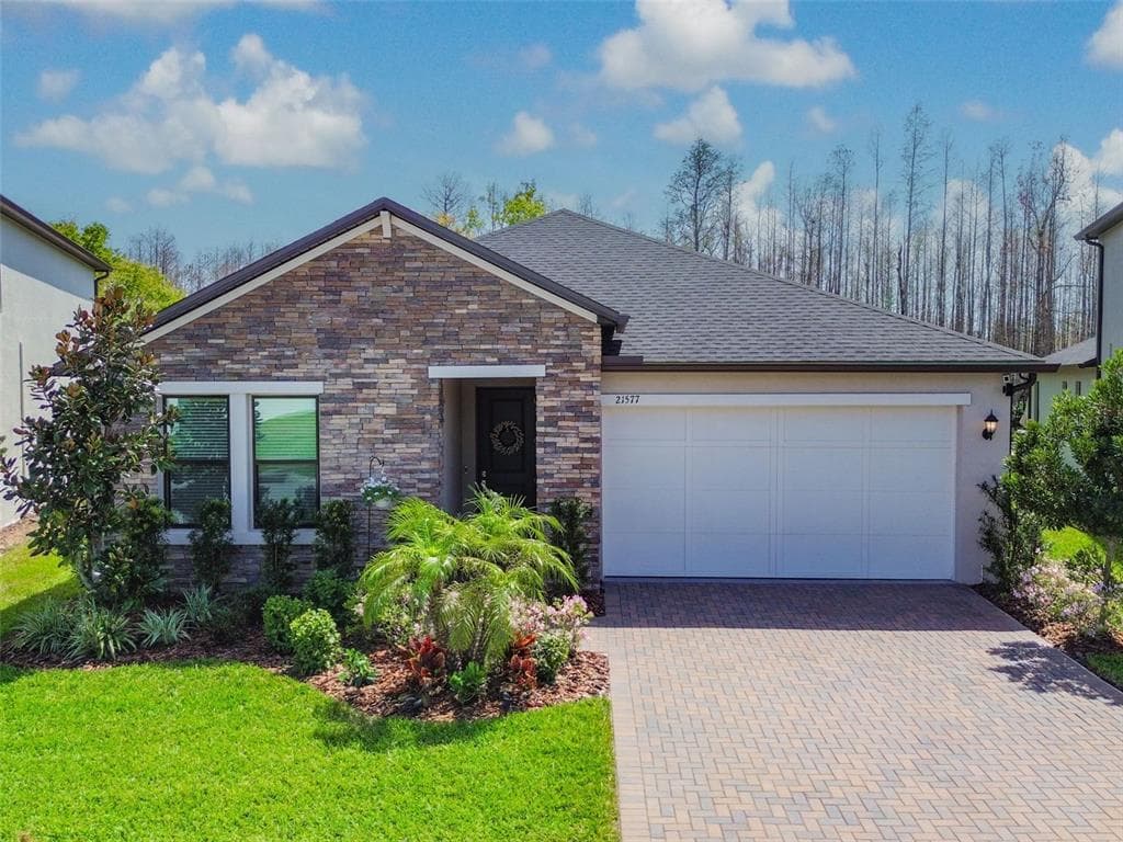 21577 VIOLET PERIWINKLE DRIVE LAND O LAKES, FL 34637