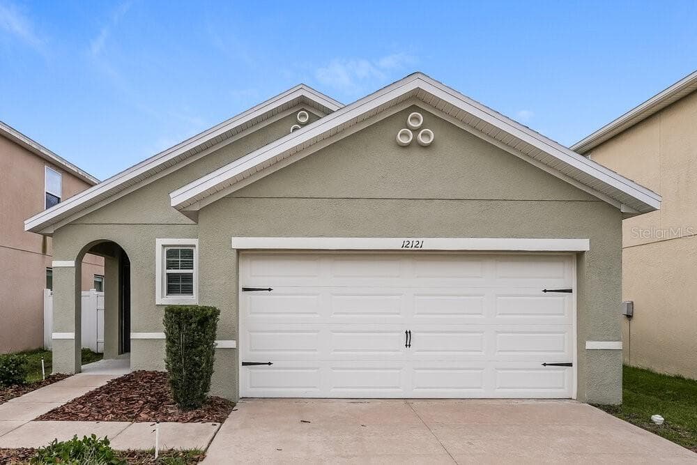 12121 SUBURBAN SUNRISE STREET RIVERVIEW, FL 33578