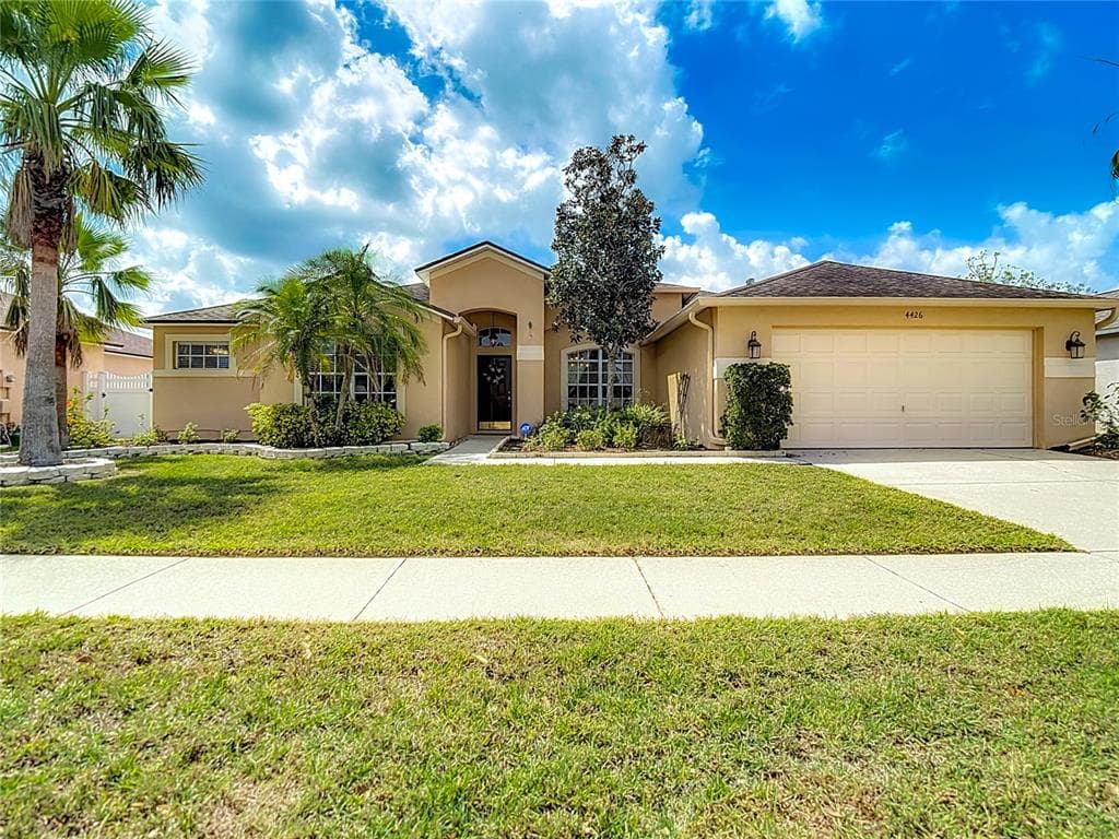 4426 BRANDON RIDGE DRIVE VALRICO, FL 33594