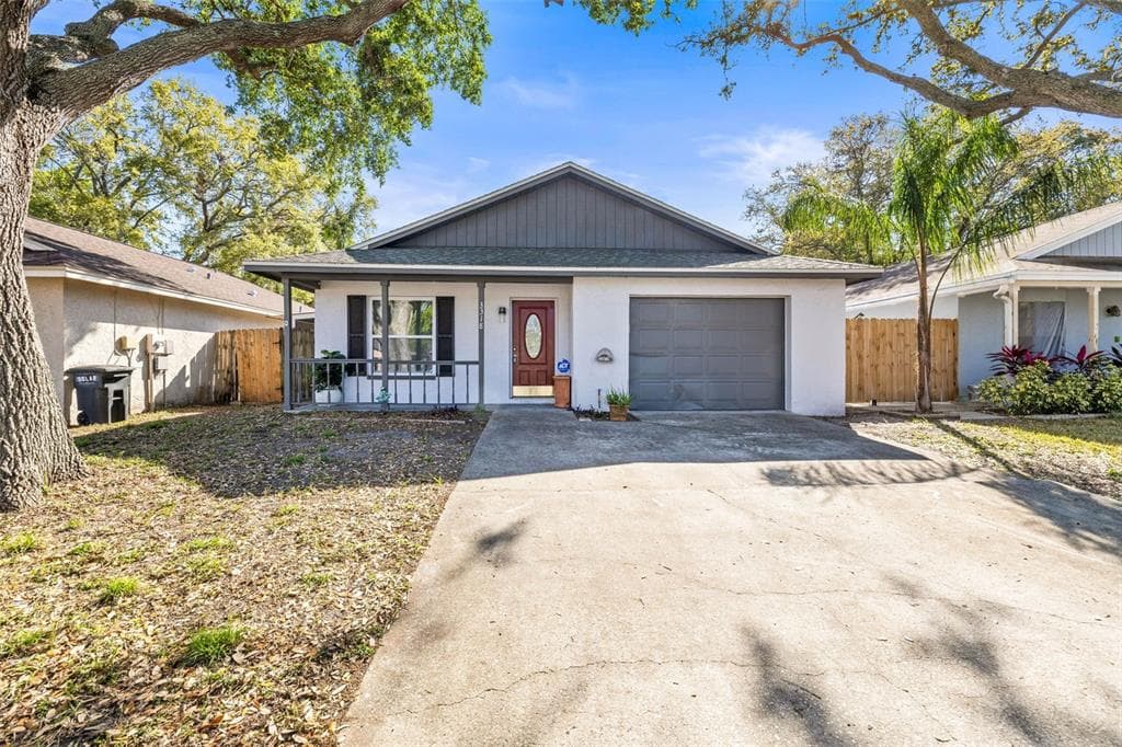 3318 PETERBOROUGH PLACE PALM HARBOR, FL 34684