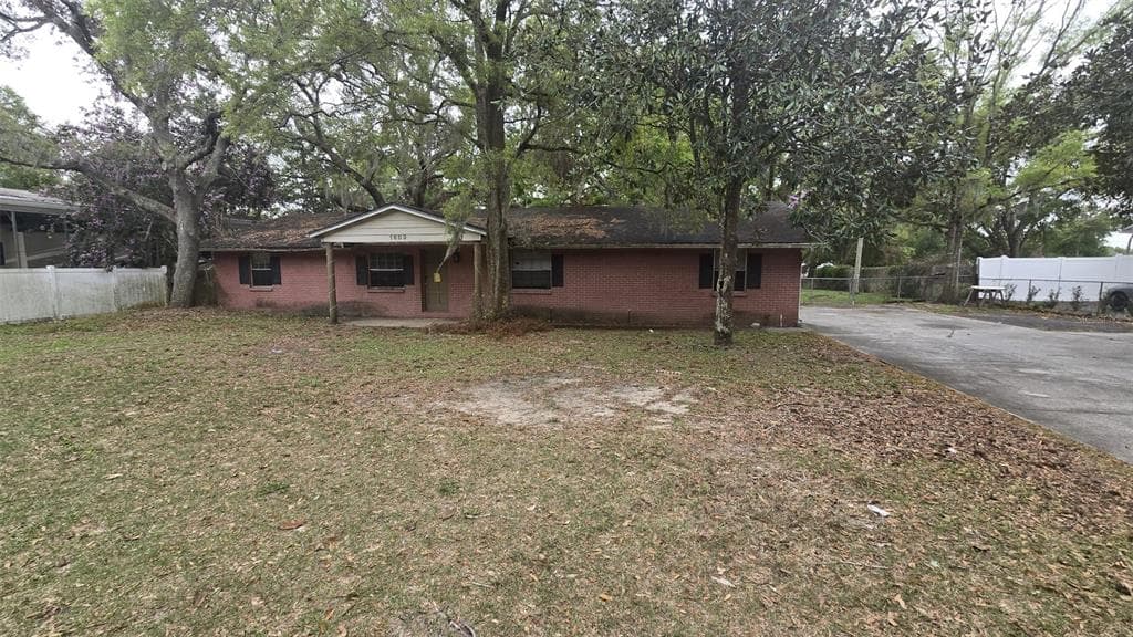 1609 LIMONA ROAD BRANDON, FL 33510