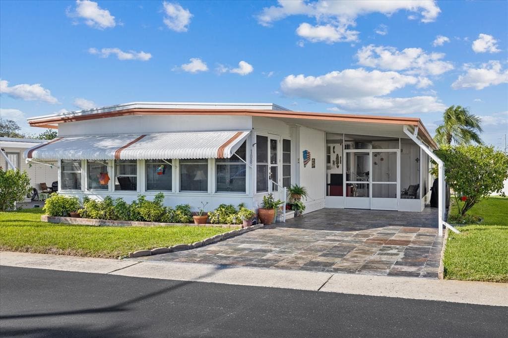 39820 US HIGHWAY 19 N UNIT 108 TARPON SPRINGS, FL 34689
