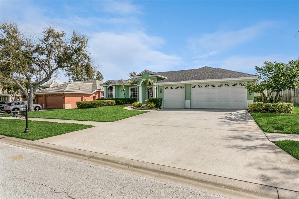 8241 73RD COURT N PINELLAS PARK, FL 33781