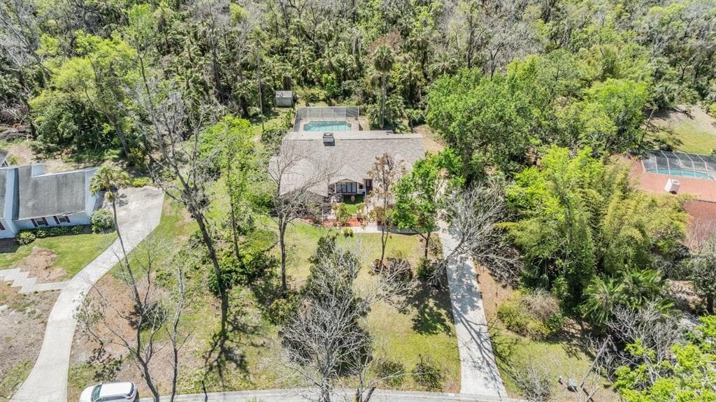 401 APACHE TRAIL BRANDON, FL 33511