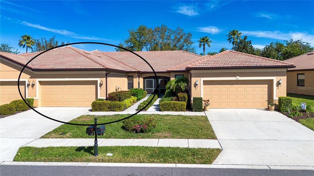 221 SHELL FALLS DRIVE APOLLO BEACH, FL 33572