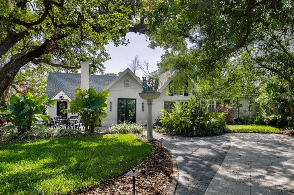2521 DRIFTWOOD ROAD SE