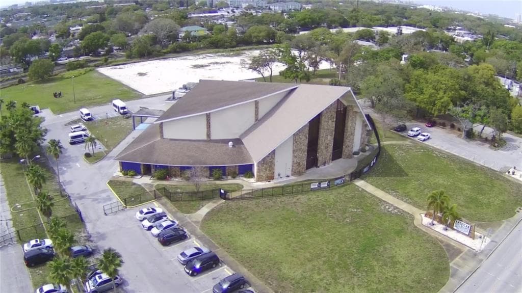 833 WYATT STREET CLEARWATER, FL 33756
