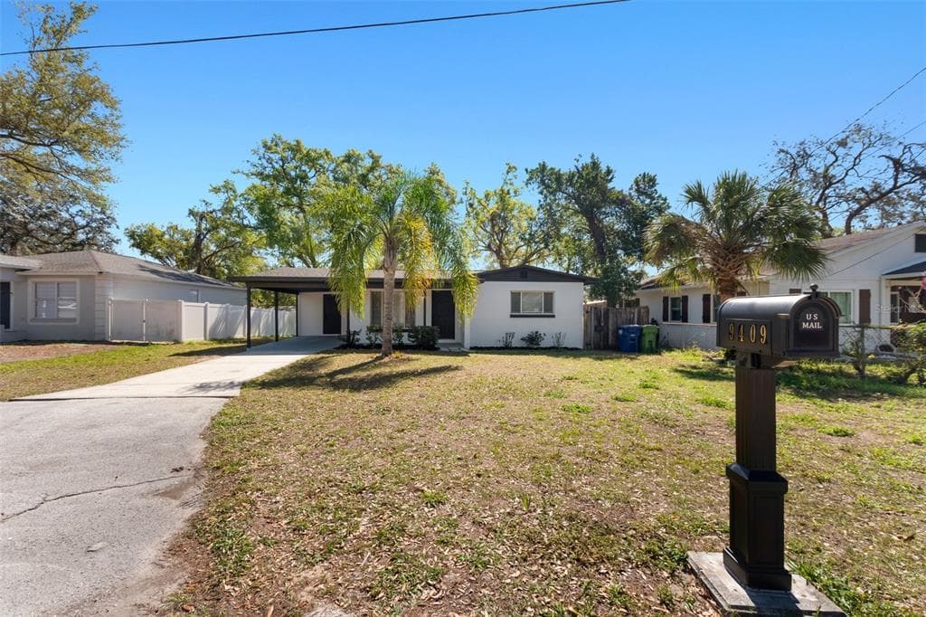 9409 W PERIO PLACE TAMPA, FL 33612