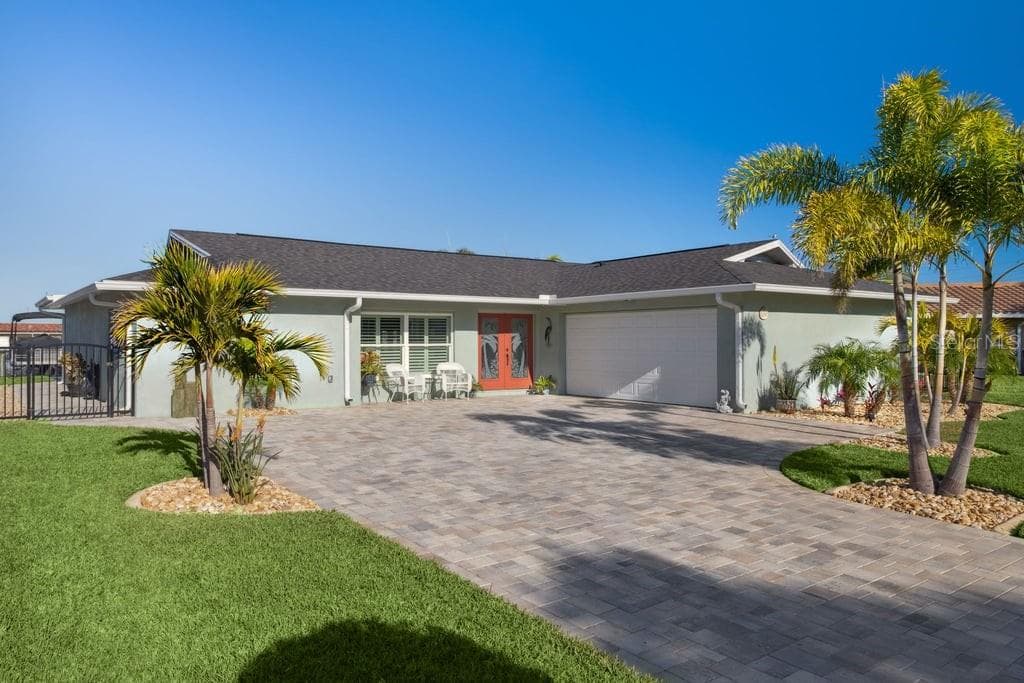 5133 GLENN DRIVE NEW PORT RICHEY, FL 34652