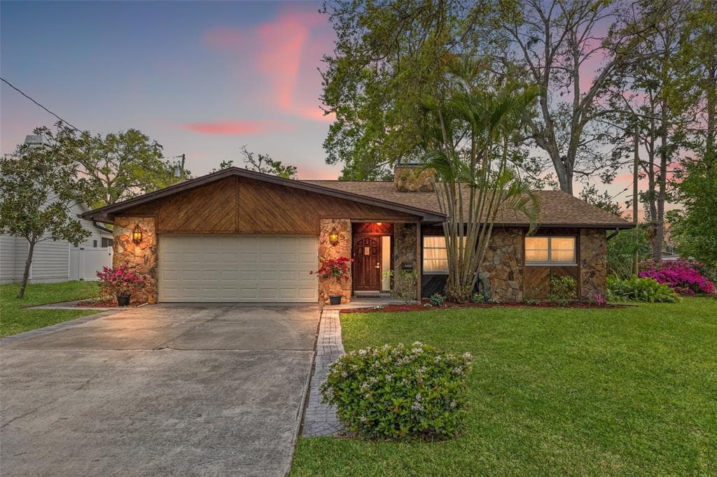 4950 26TH AVENUE N ST PETERSBURG, FL 33710