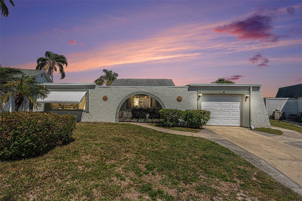 3644 OVERLAND DRIVE