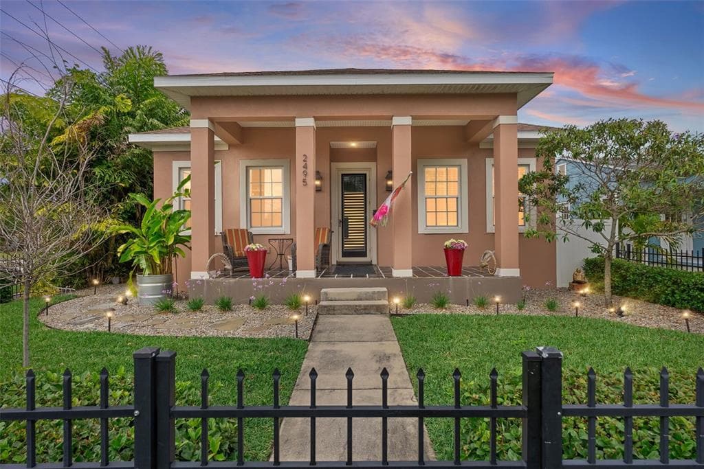 2495 13TH AVENUE N ST PETERSBURG, FL 33713