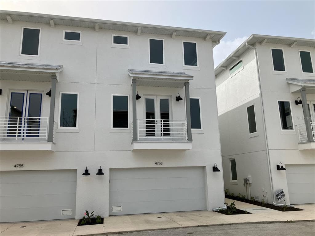 4753 LEGACY PARK DRIVE TAMPA, FL 33611