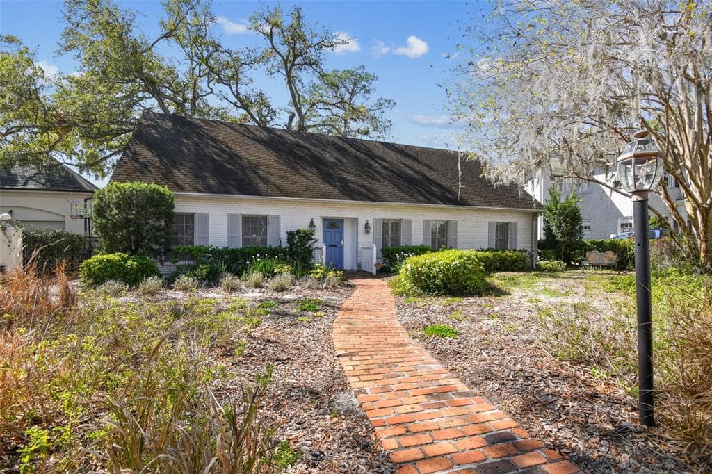 4520 W ROSEMERE ROAD TAMPA, FL 33609