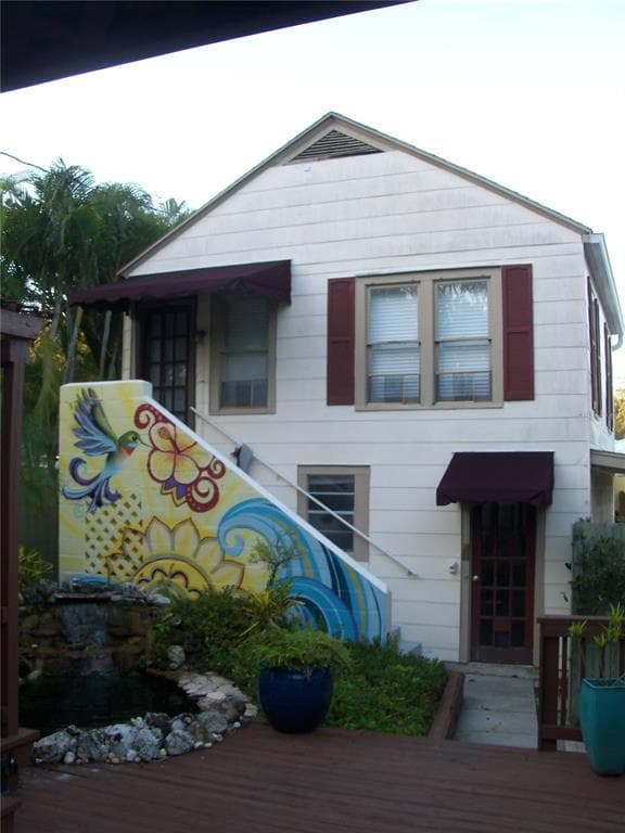 145 29TH AVENUE N ST PETERSBURG, FL 33704
