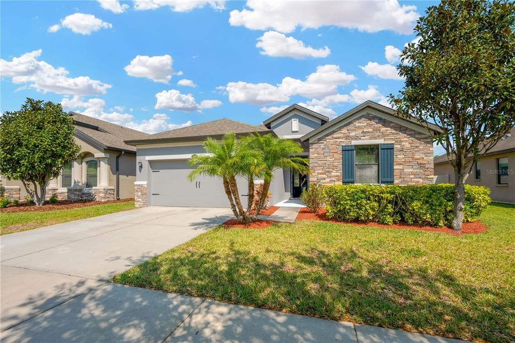 867 VINO VERDE CIRCLE BRANDON, FL 33511