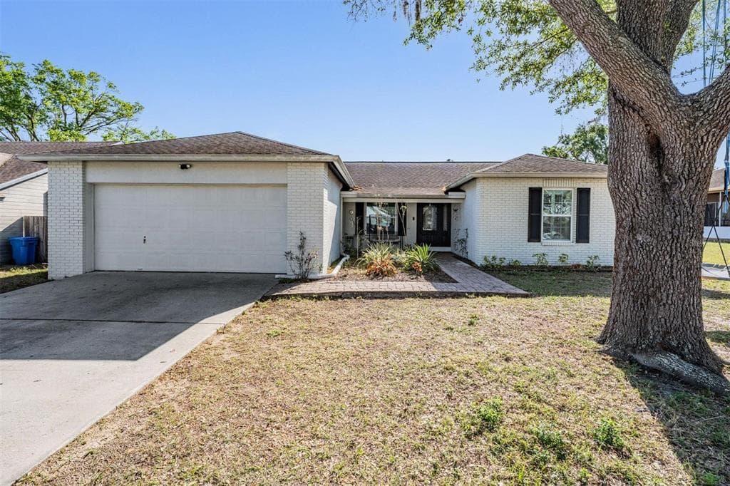 803 GREENBELT CIRCLE BRANDON, FL 33510