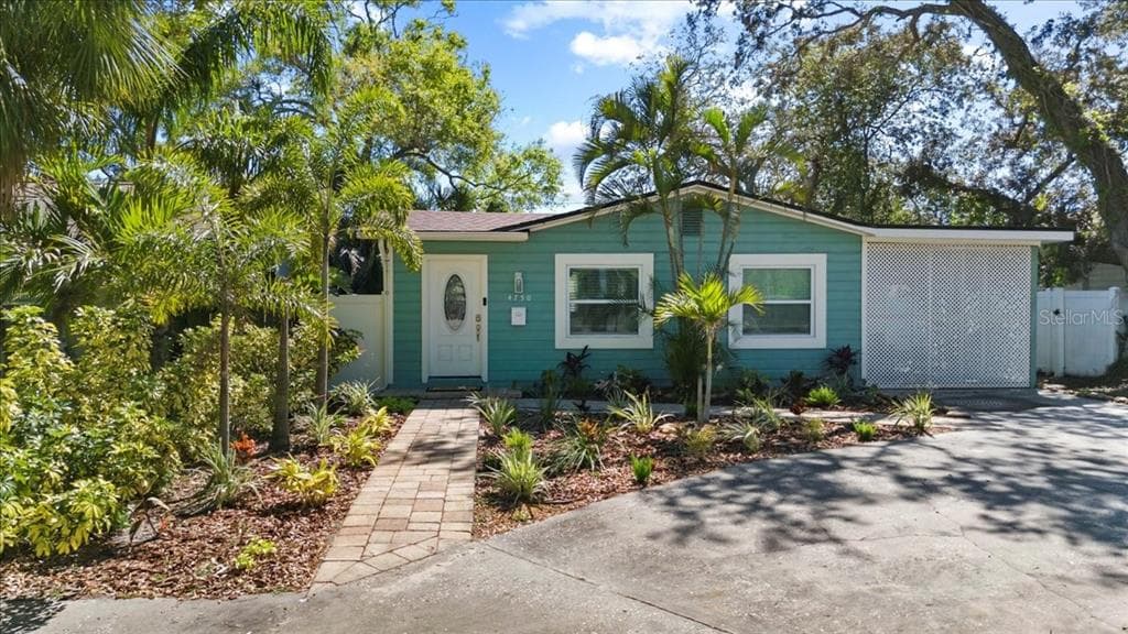 4750 BURLINGTON AVENUE N ST PETERSBURG, FL 33713