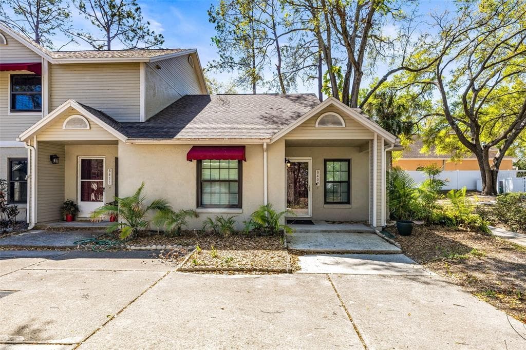 8409 LAURELON PLACE UNIT 8409 TEMPLE TERRACE, FL 33637