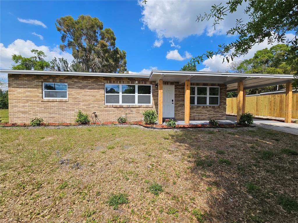 1011 OLD LAKE ALFRED ROAD AUBURNDALE, FL 33823