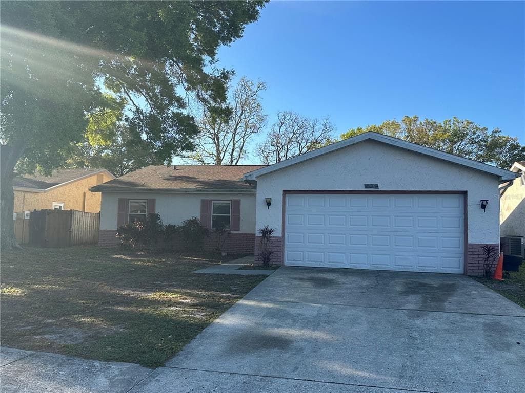 1915 CHESAPEAKE COURT OLDSMAR, FL 34677
