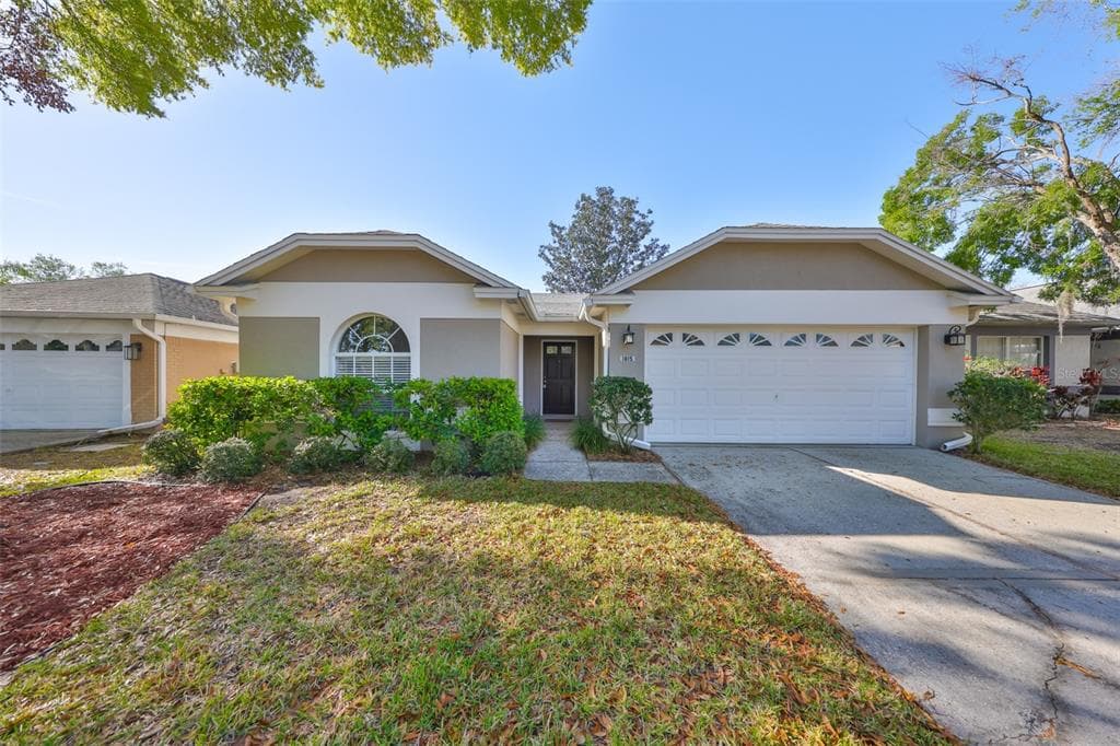 1015 HARDWOOD DRIVE VALRICO, FL 33596