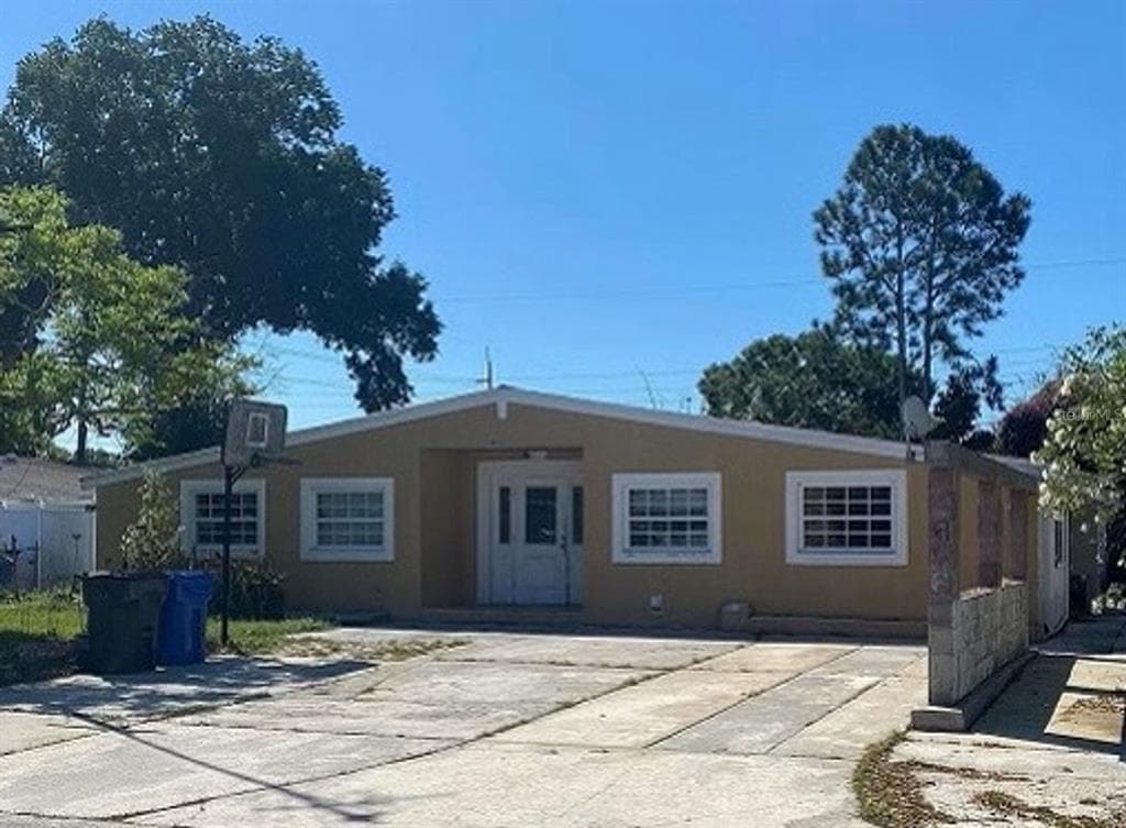 4406 W PARIS STREET UNIT D TAMPA, FL 33614