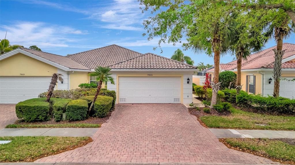 7655 PESARO DRIVE SARASOTA, FL 34238