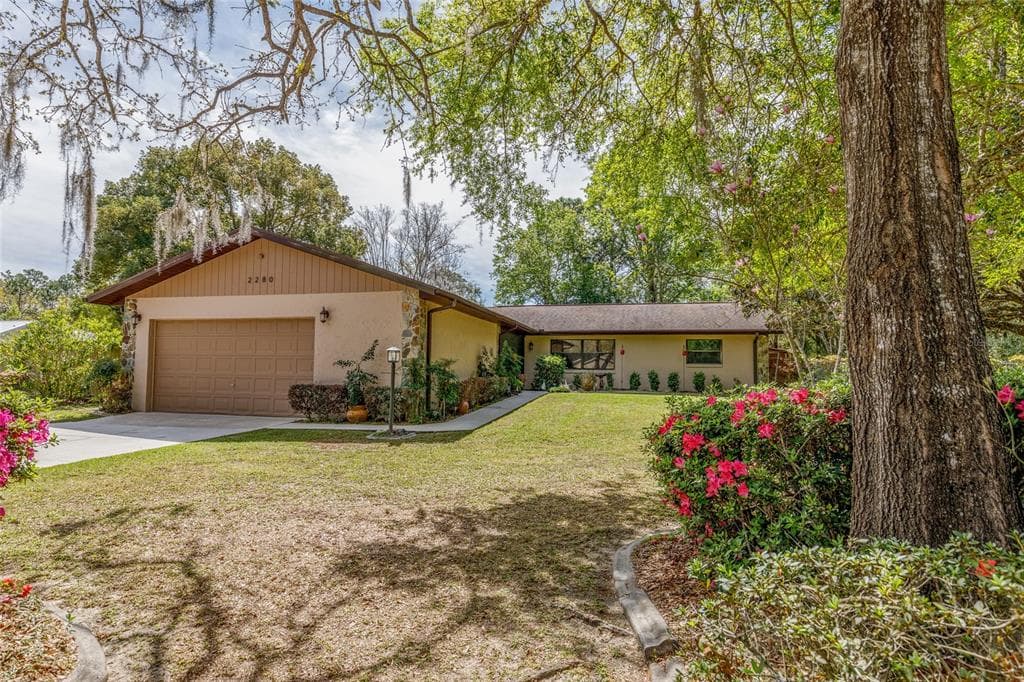 2280 W MIDDLE LANE LECANTO, FL 34461