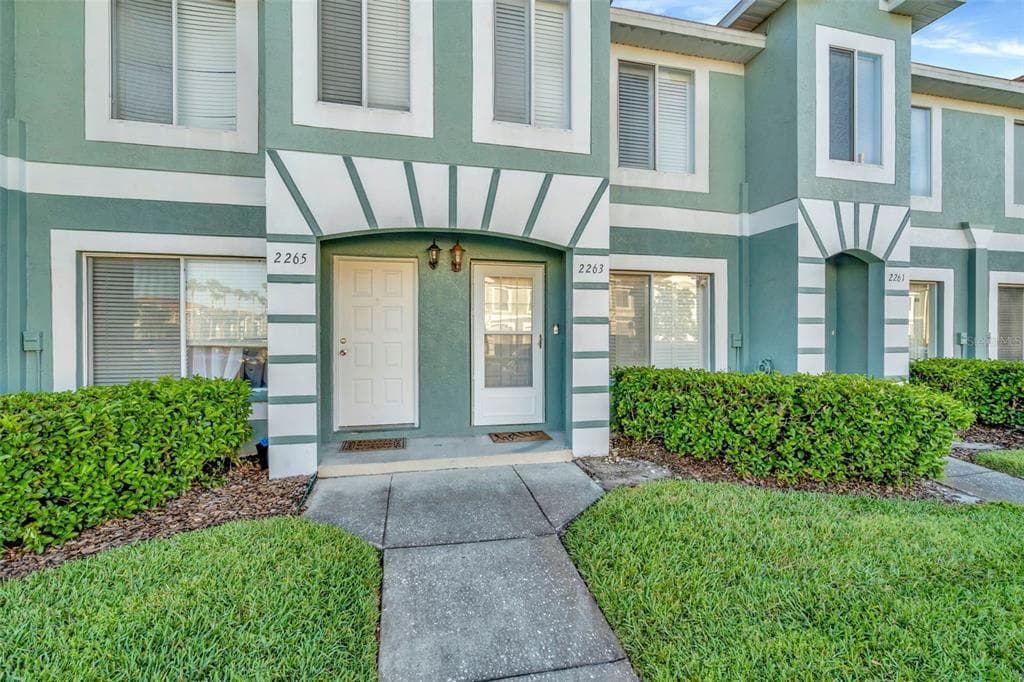 2263 FLUORSHIRE DRIVE BRANDON, FL 33511