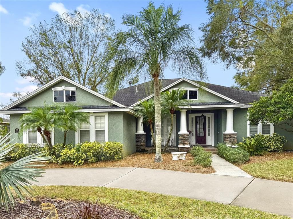 1515 CAMPHOR COVE DRIVE LUTZ, FL 33549