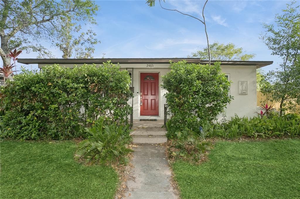 2465 9TH AVENUE N ST PETERSBURG, FL 33713