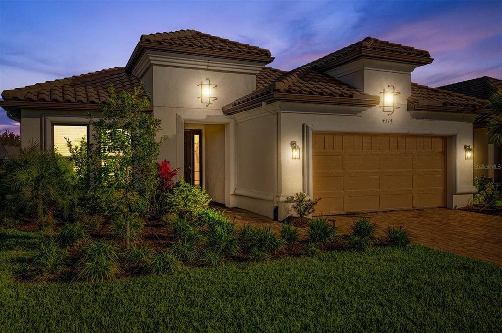 4314 GRATICOLA ROAD WESLEY CHAPEL, FL 33543