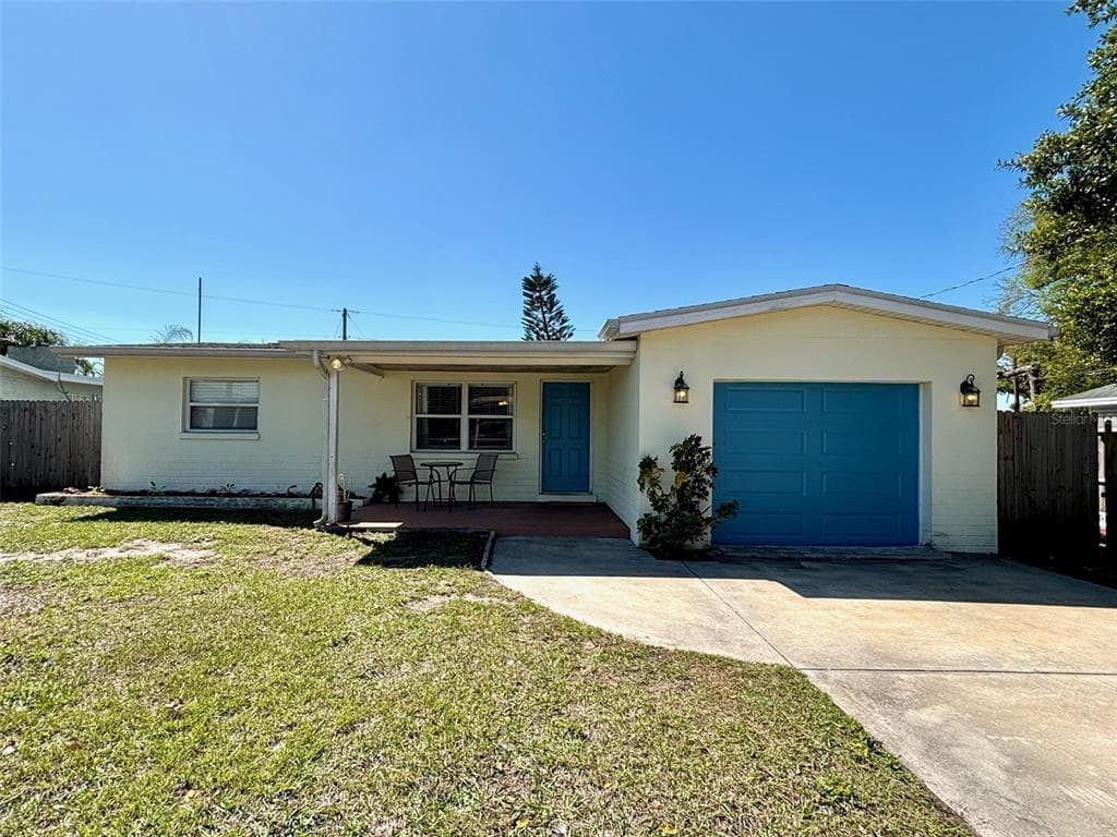 5436 JAGUAR LANE HOLIDAY, FL 34690