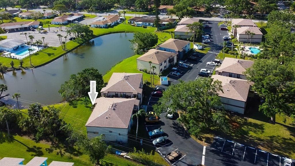 5026 WATER OAK DRIVE UNIT 220 BRADENTON, FL 34207