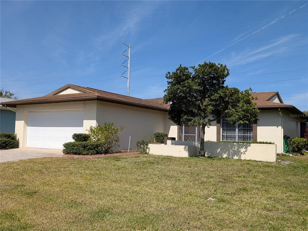 4466 GREAT LAKES DRIVE N CLEARWATER, FL 33762