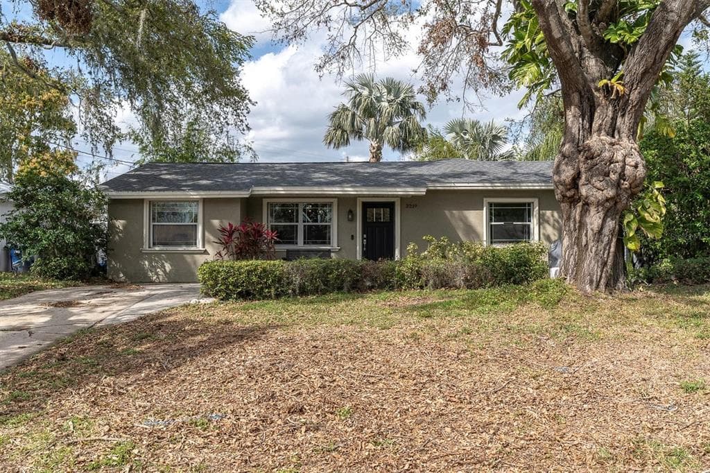 3219 W NASSAU STREET TAMPA, FL 33607