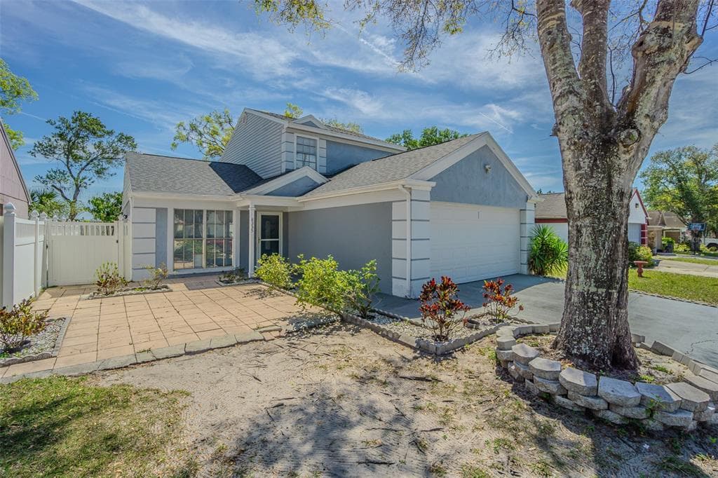 8335 PADDLEWHEEL STREET TAMPA, FL 33637