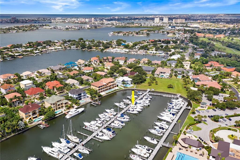 6300 PASADENA POINT BOULEVARD UNIT 44 ST PETERSBURG, FL 33707