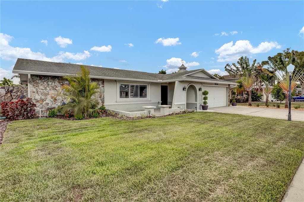 9034 127TH LANE SEMINOLE, FL 33776