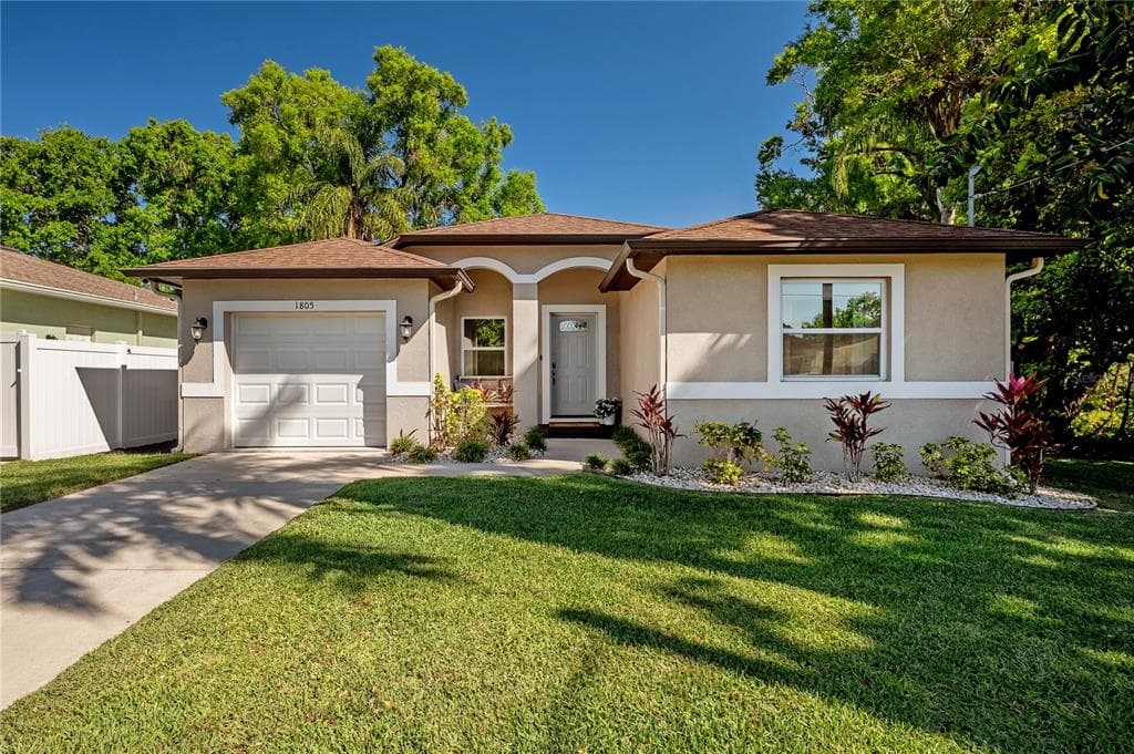 1805 W NORFOLK STREET TAMPA, FL 33604