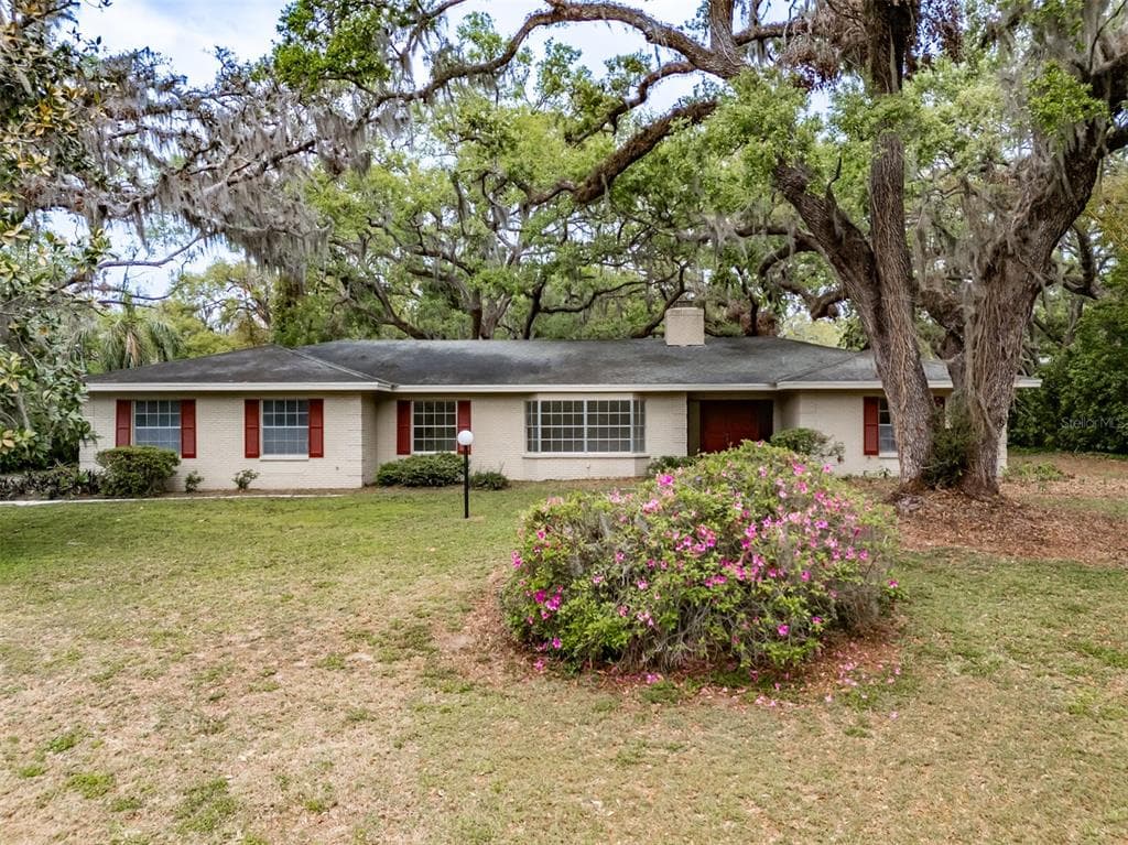 1604 COTTAGEWOOD DRIVE BRANDON, FL 33510