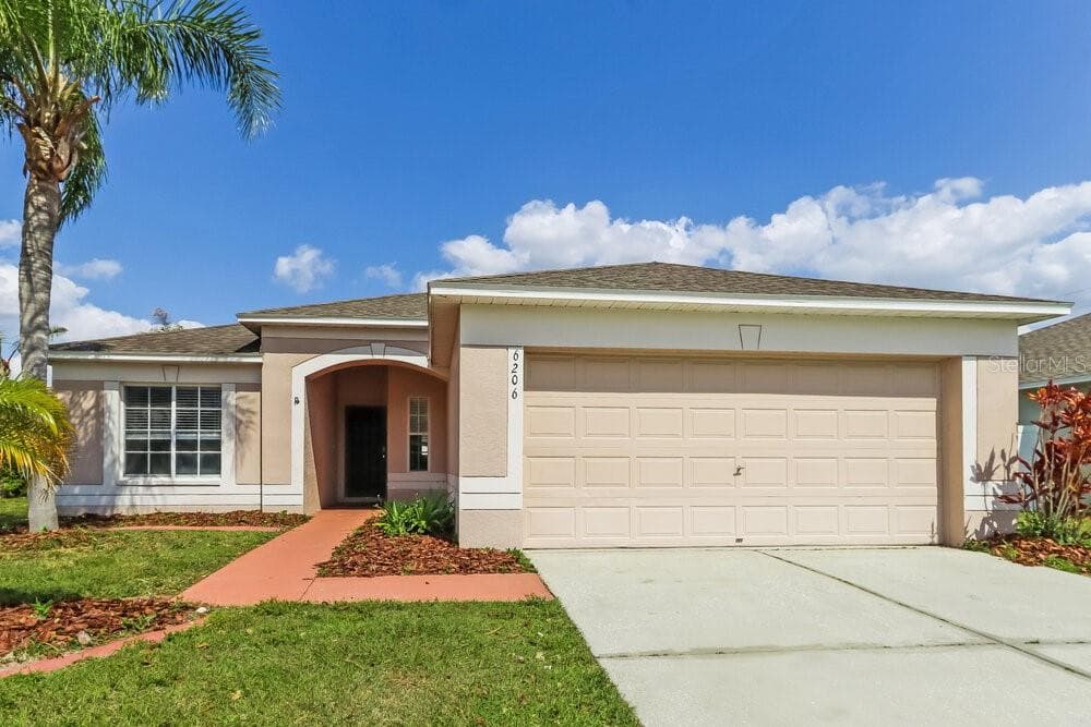 6206 CHAPEL PINES BOULEVARD WESLEY CHAPEL, FL 33545