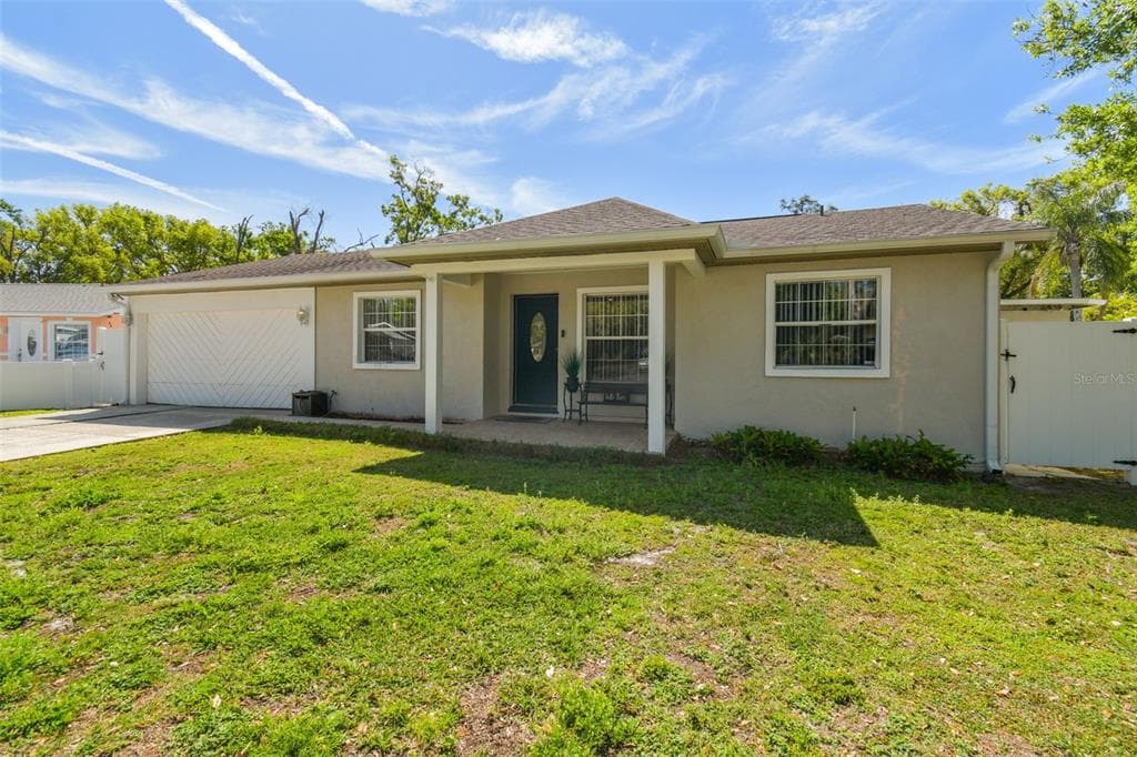 1506 W HOLLYWOOD STREET