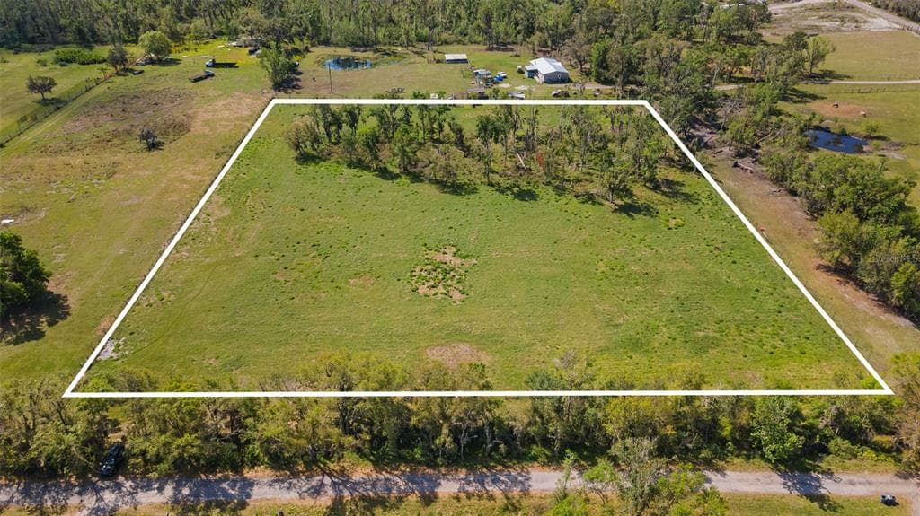 11041 REVELL ROAD DUETTE, FL 34219