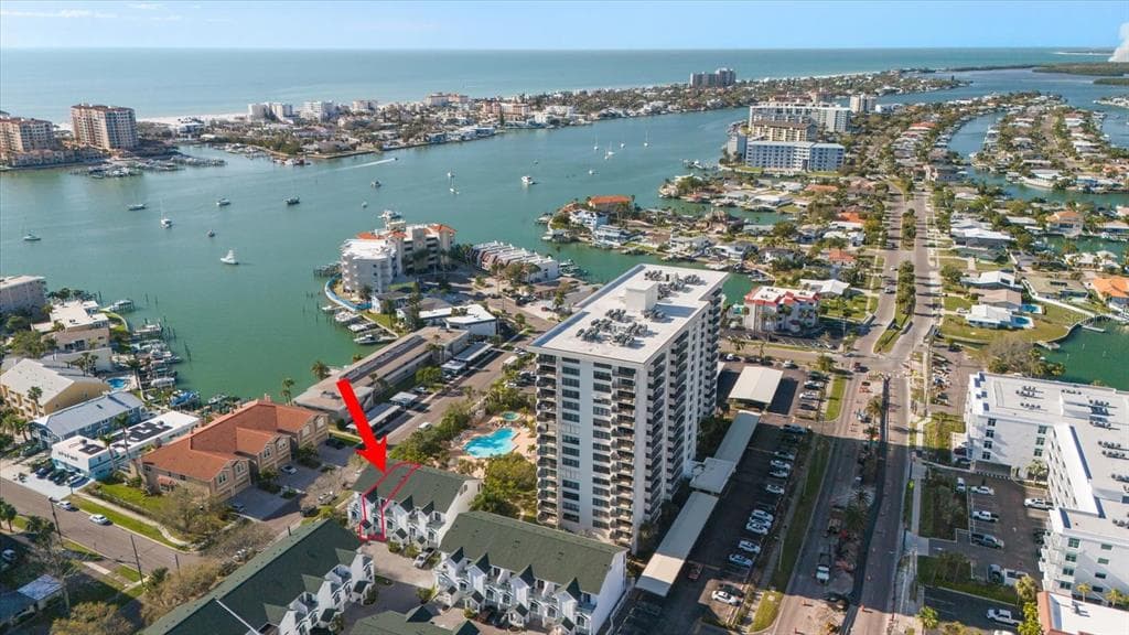 320 ISLAND WAY UNIT 102