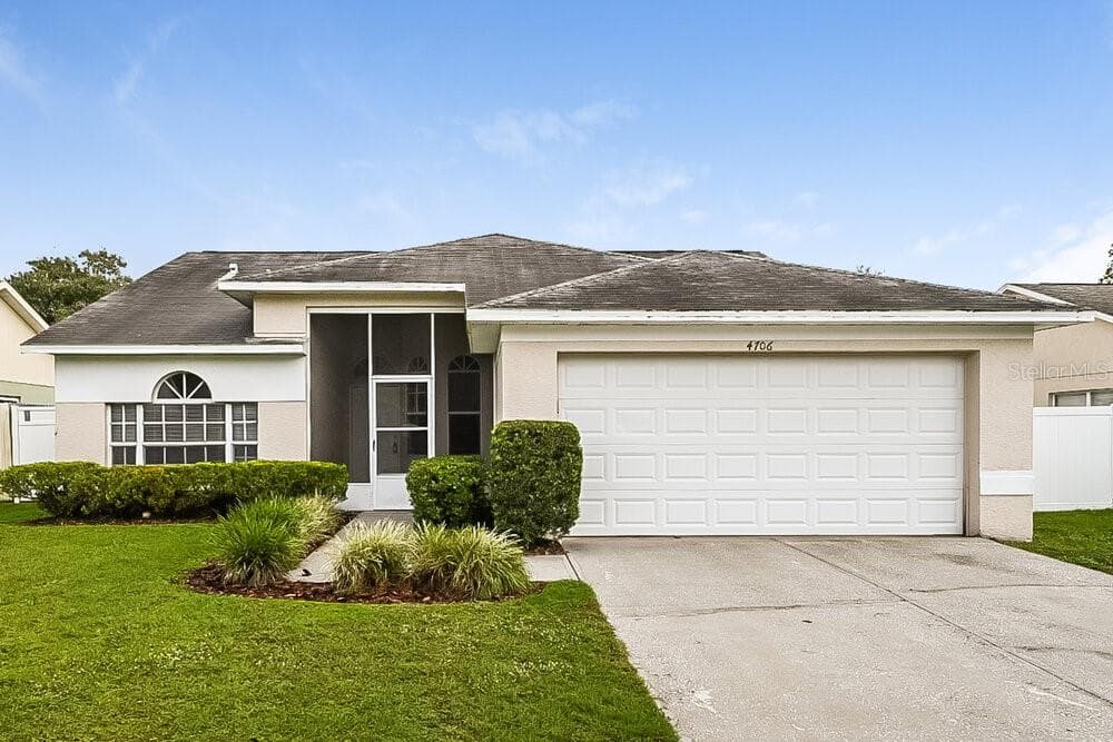 4706 N DAWNMEADOW COURT PLANT CITY, FL 33566