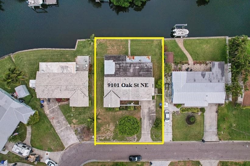 9101 OAK STREET NE ST PETERSBURG, FL 33702