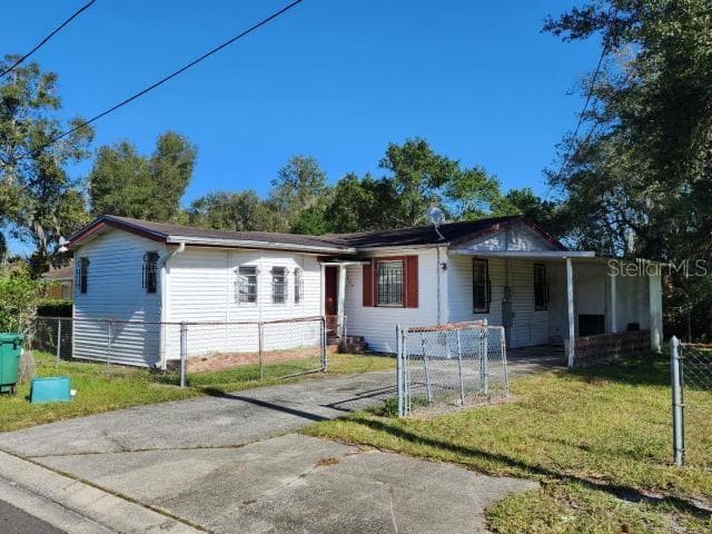 966 CLOVER STREET DELAND, FL 32720