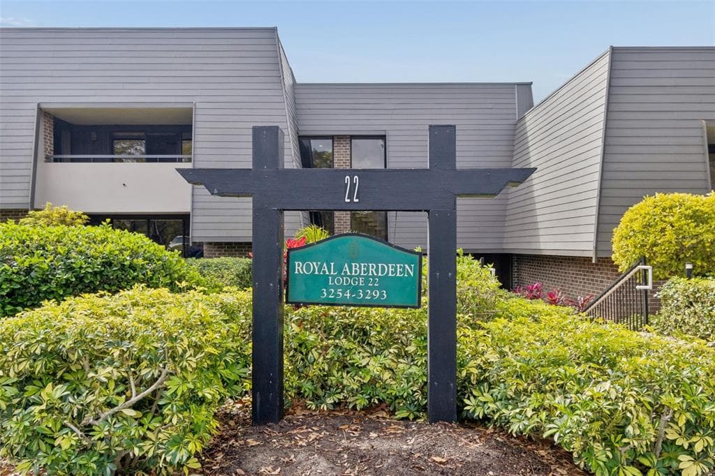 36750 US 19 N UNIT 22207 PALM HARBOR, FL 34684